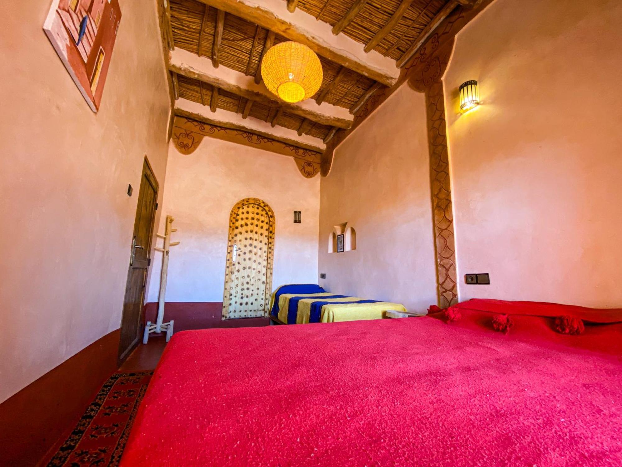 עיט בן האדו Ayouze Auberge מראה חיצוני תמונה