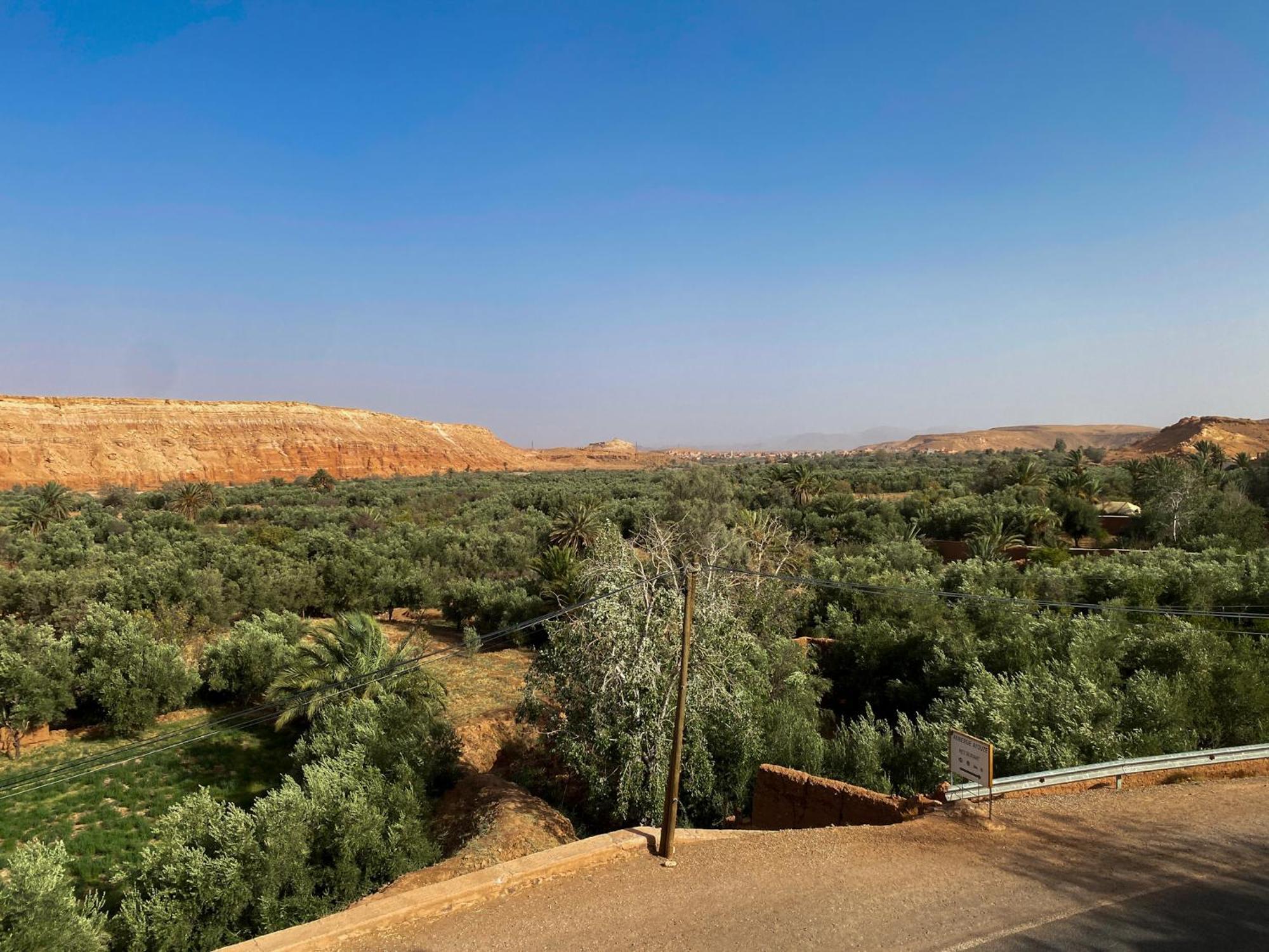 עיט בן האדו Ayouze Auberge מראה חיצוני תמונה