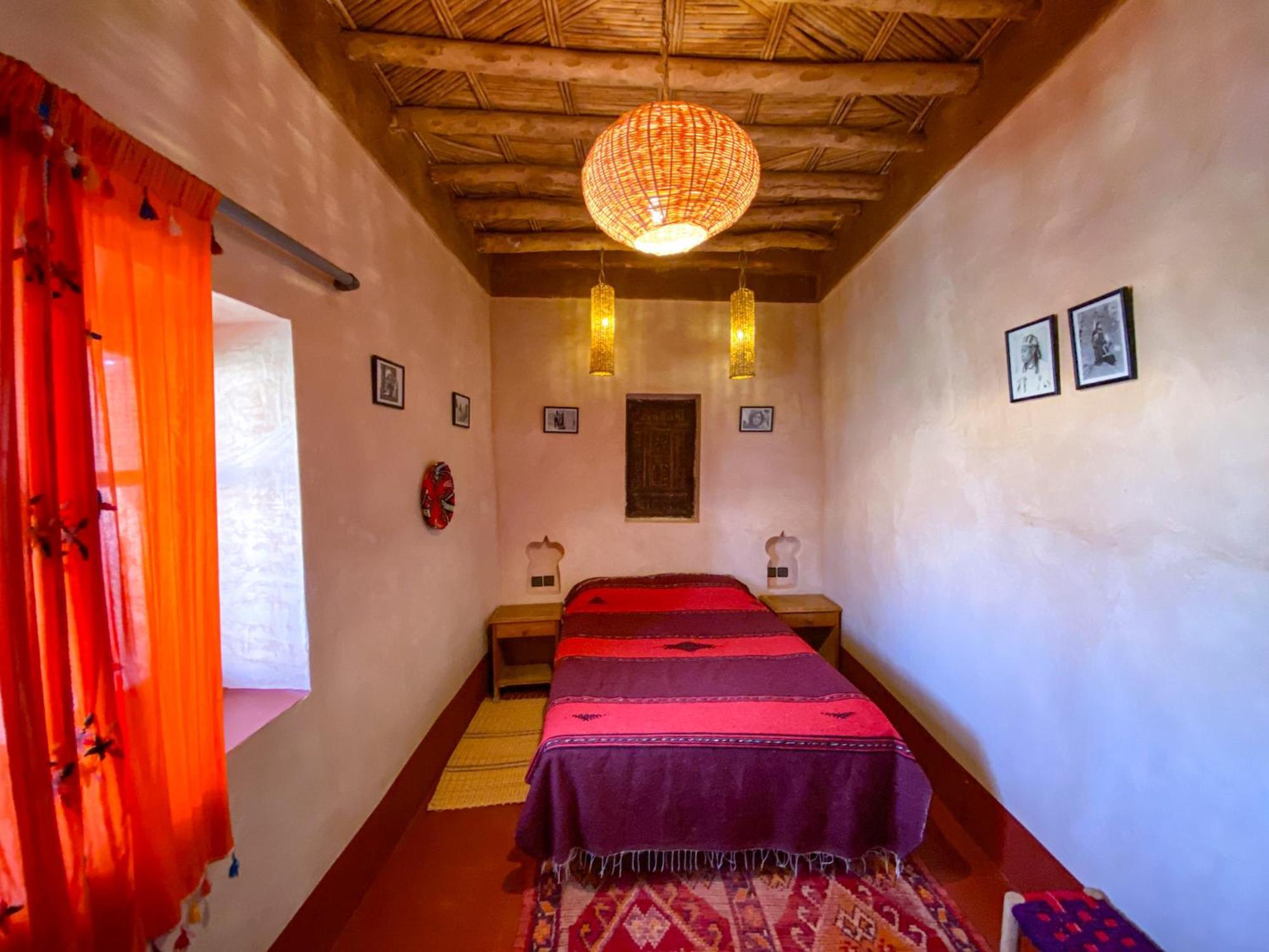 עיט בן האדו Ayouze Auberge מראה חיצוני תמונה